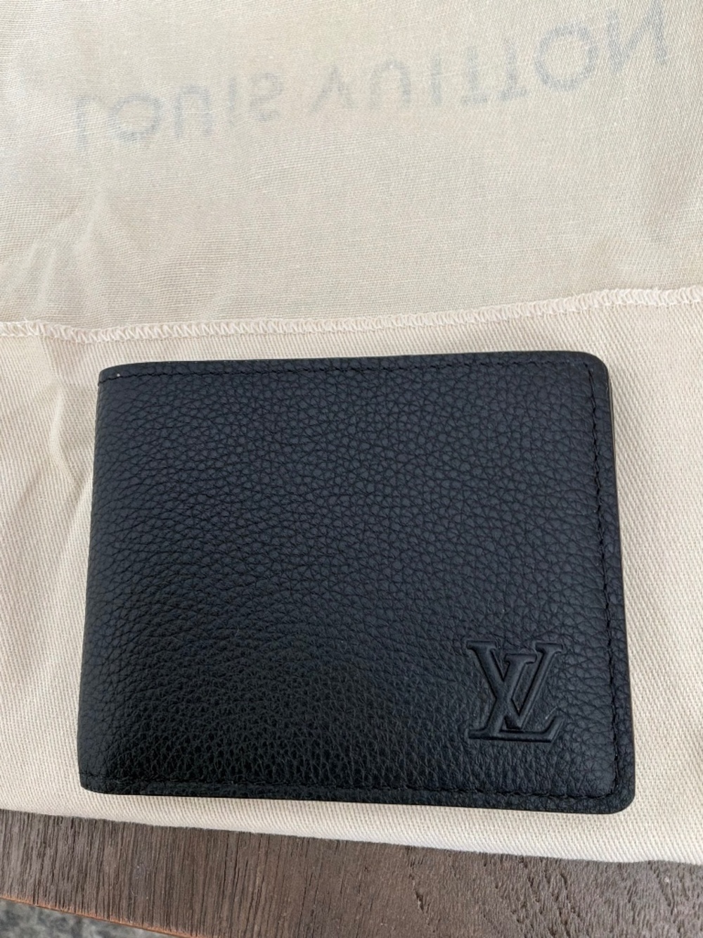 LV Multiple Men’s Walllet